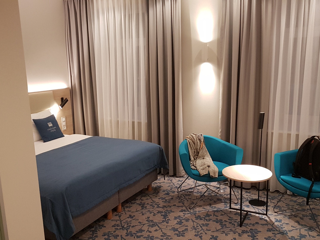 Green Park Hotel主图