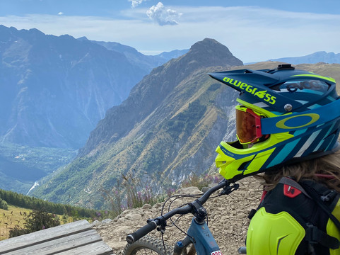 Ride Camps -  British Snowboard & Mountain Bike Instructor-莱德萨阿尔卑斯必去景点