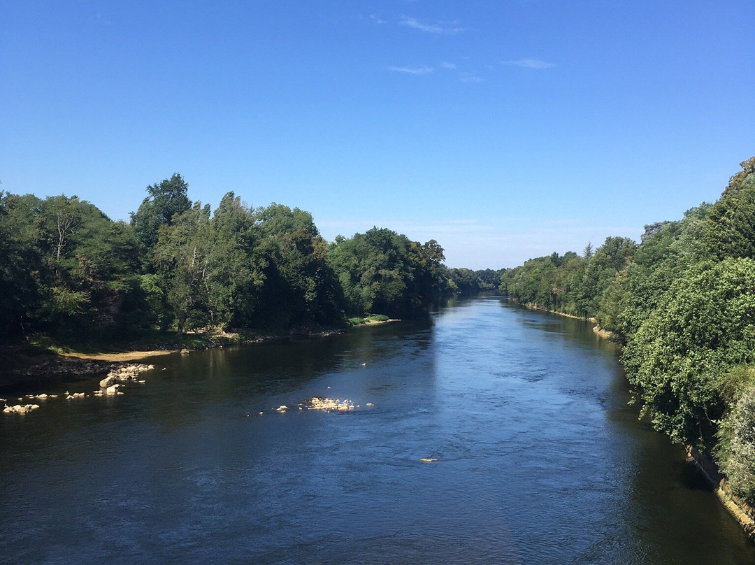 Barrage de Tuilieres-Saint-Capraise-de-Lalinde必去景点