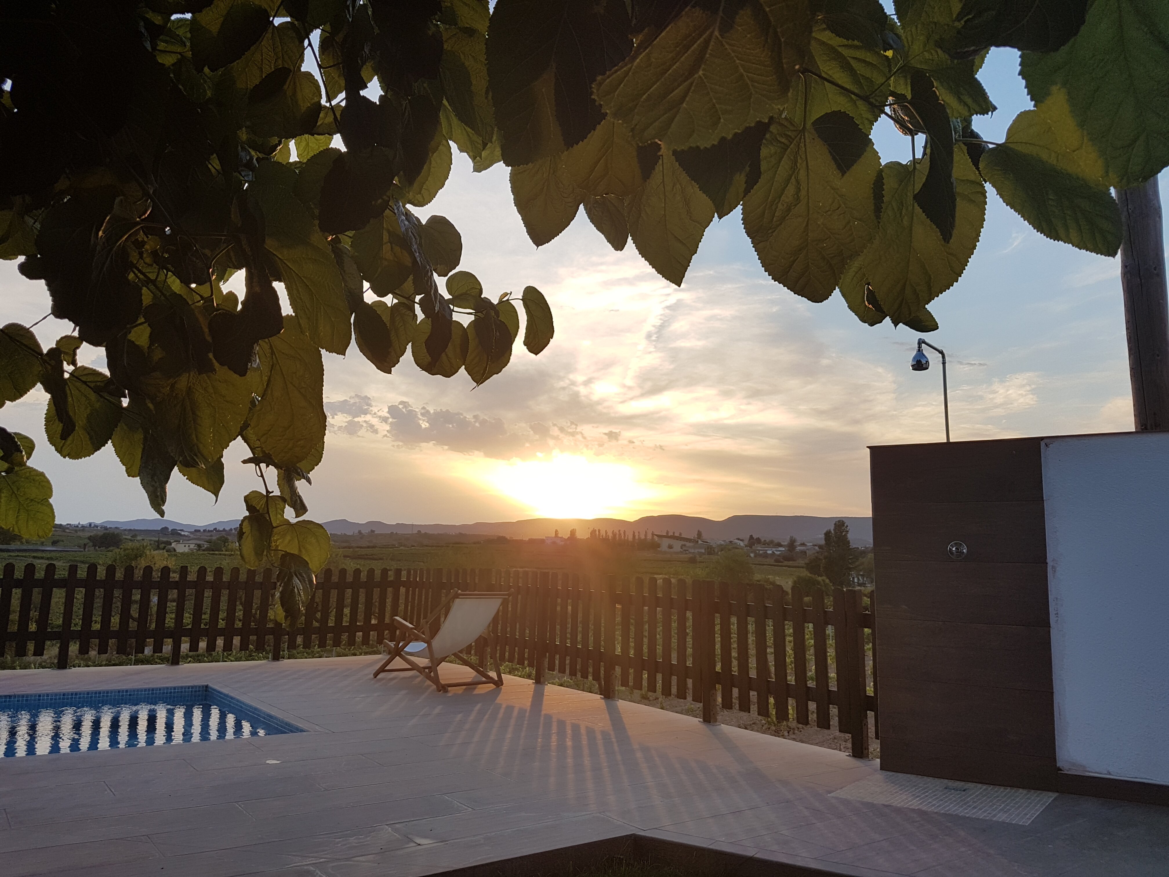 B&B Wine and Cooking Penedès-泳池