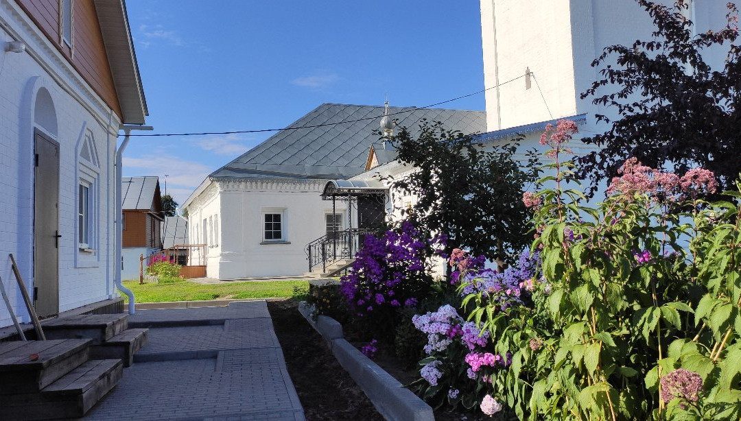 Svyato-Znamenskiy Female Monastery景点图片