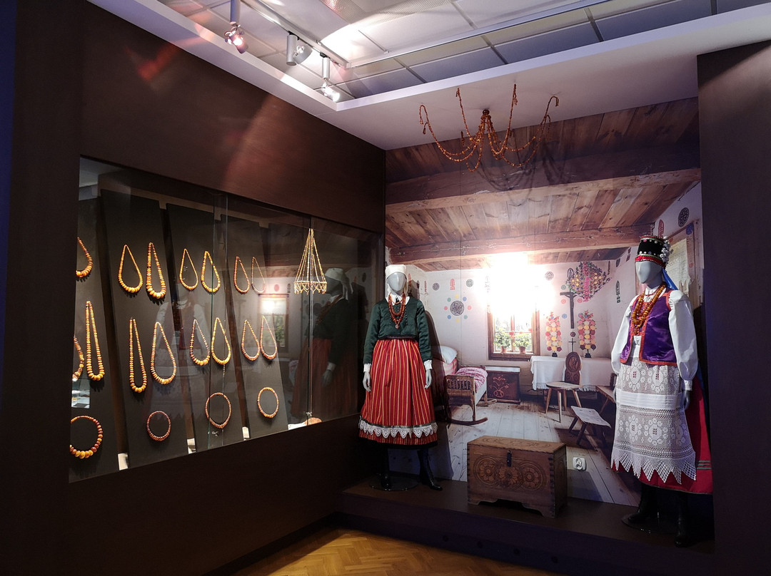 Muzeum Połnocno-Mazowieckie-Lomza必去景点