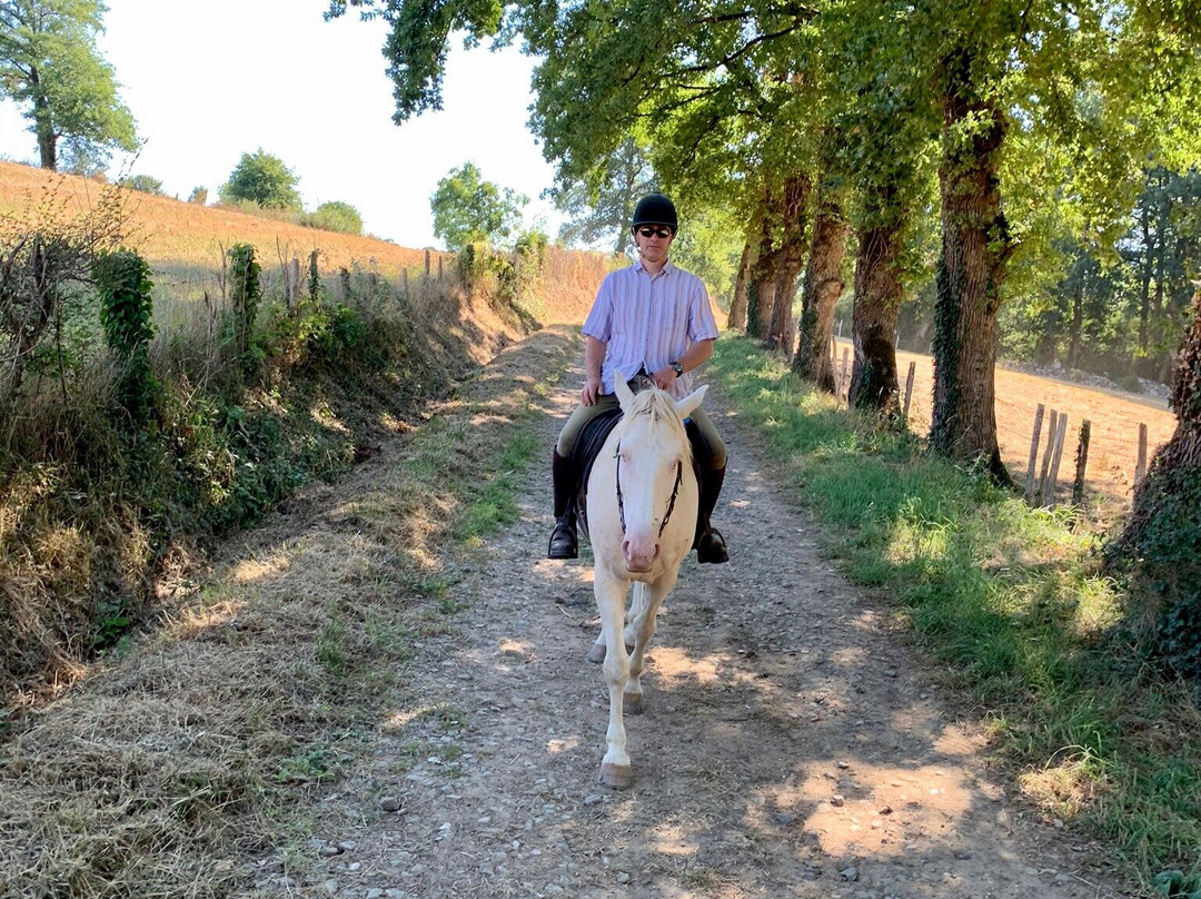 Asprieres旅游攻略图片