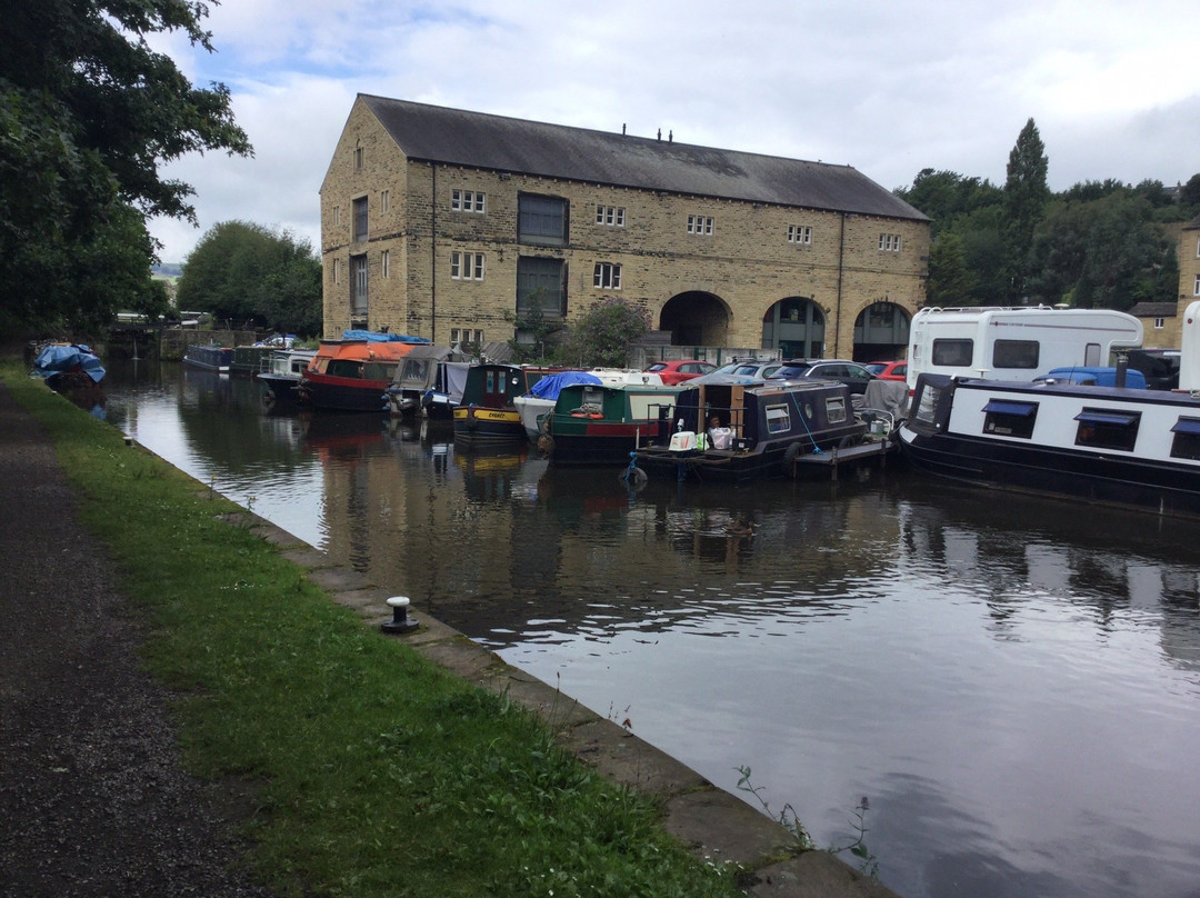 Sowerby Bridge Canalside景点图片