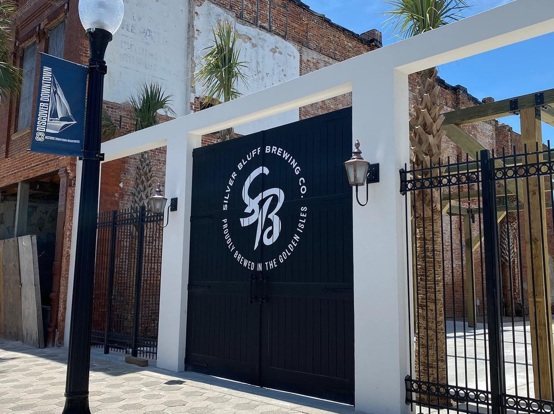 不伦瑞克旅游景点-Silver Bluff Brewing Co.