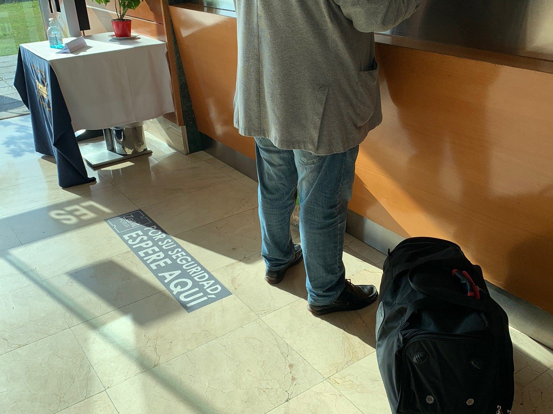 泽尼特洛格罗尼奥酒店主图