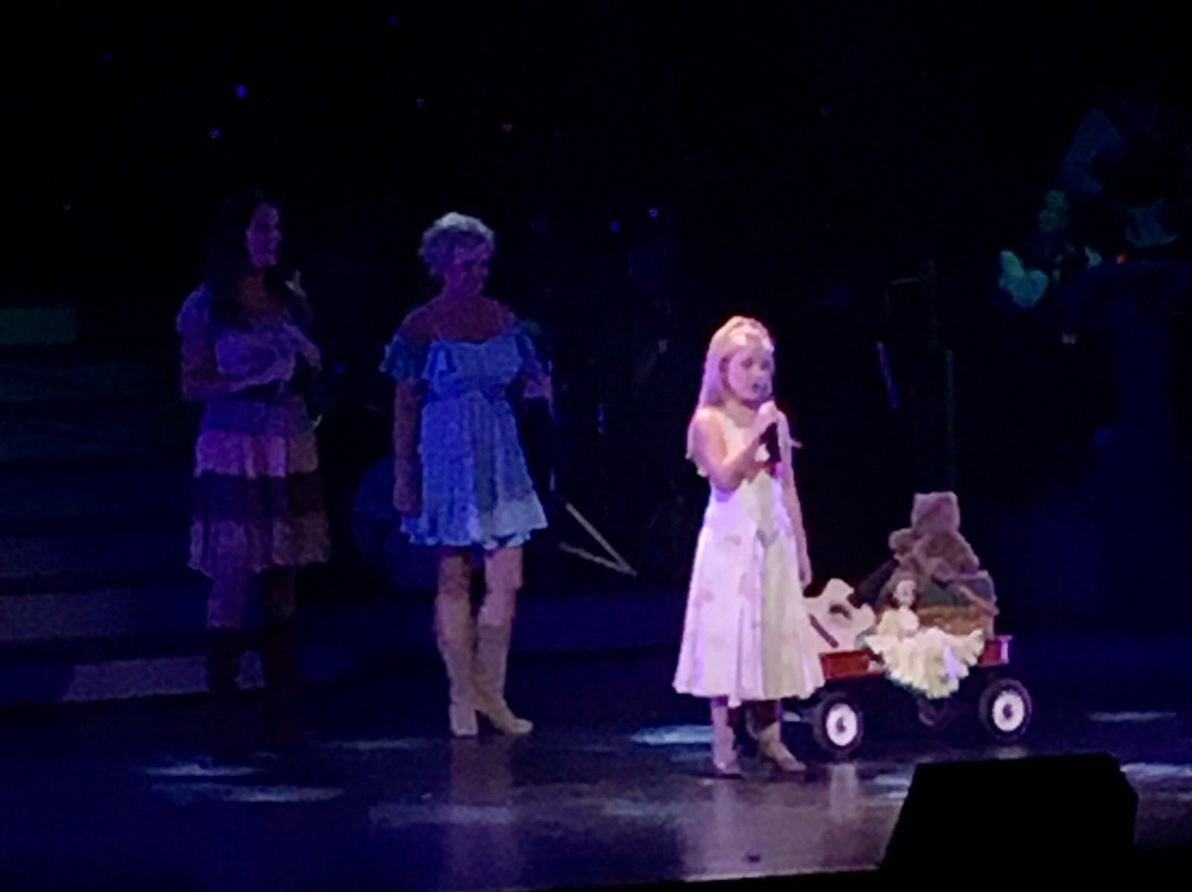 Country Tonite Theatre-皮金福奇必去景点