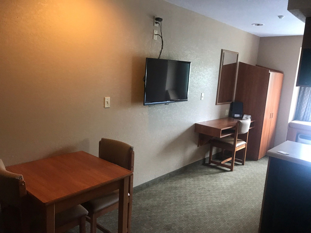 Parry Sound Inn and Suites主图