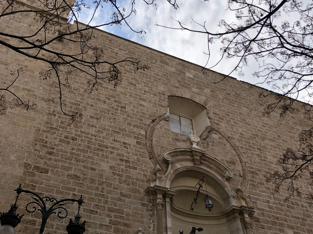 Real Parroquia San Martin Obispo y San Antonio Abad-巴伦西亚必去景点