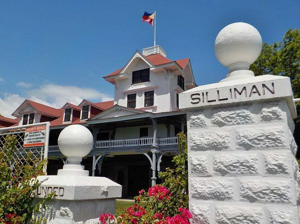 西利曼大学-杜马盖地必去景点