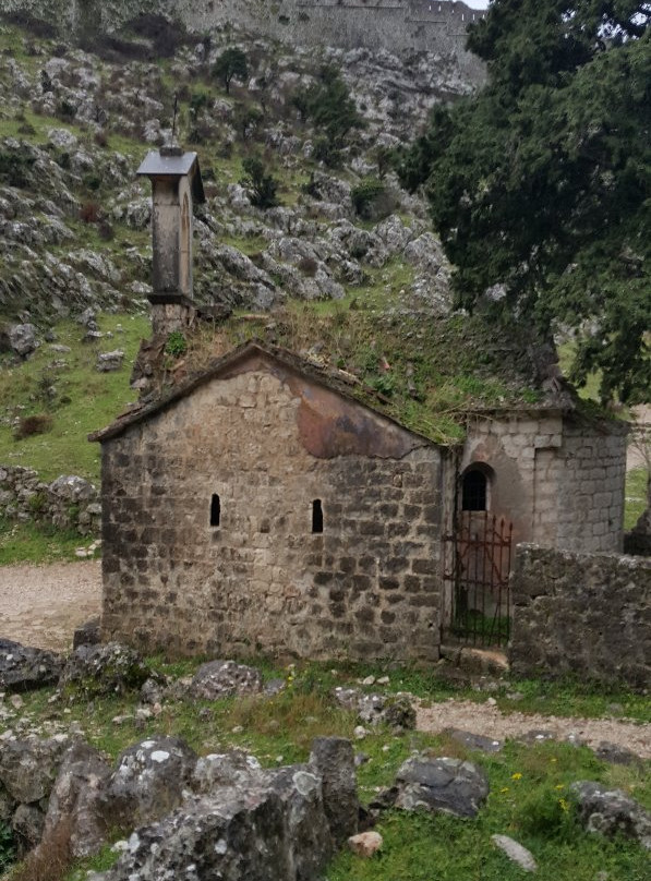 Ladder of Kotor-Spiljari必去景点