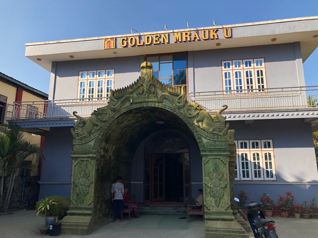 Golden Mrauk U Guest House主图