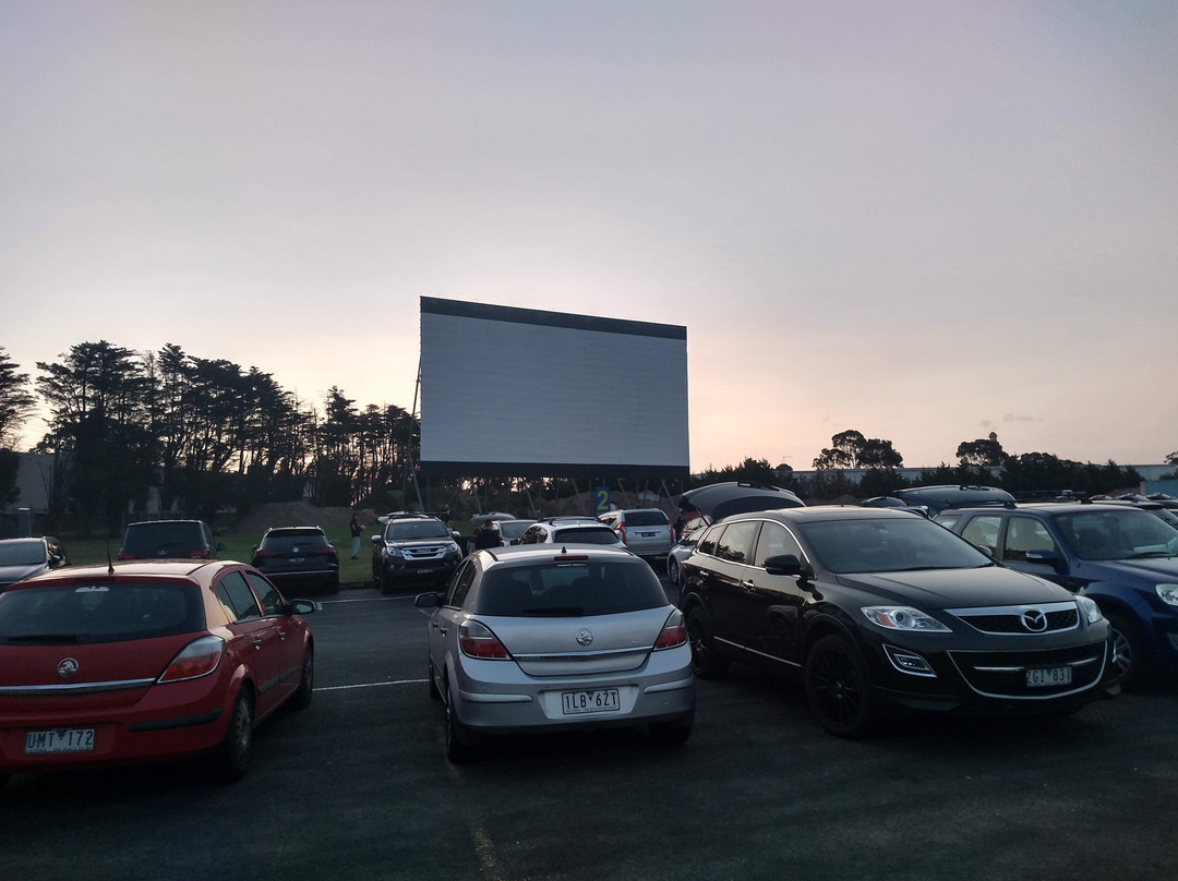 Lunar Drive In-丹顿农必去景点