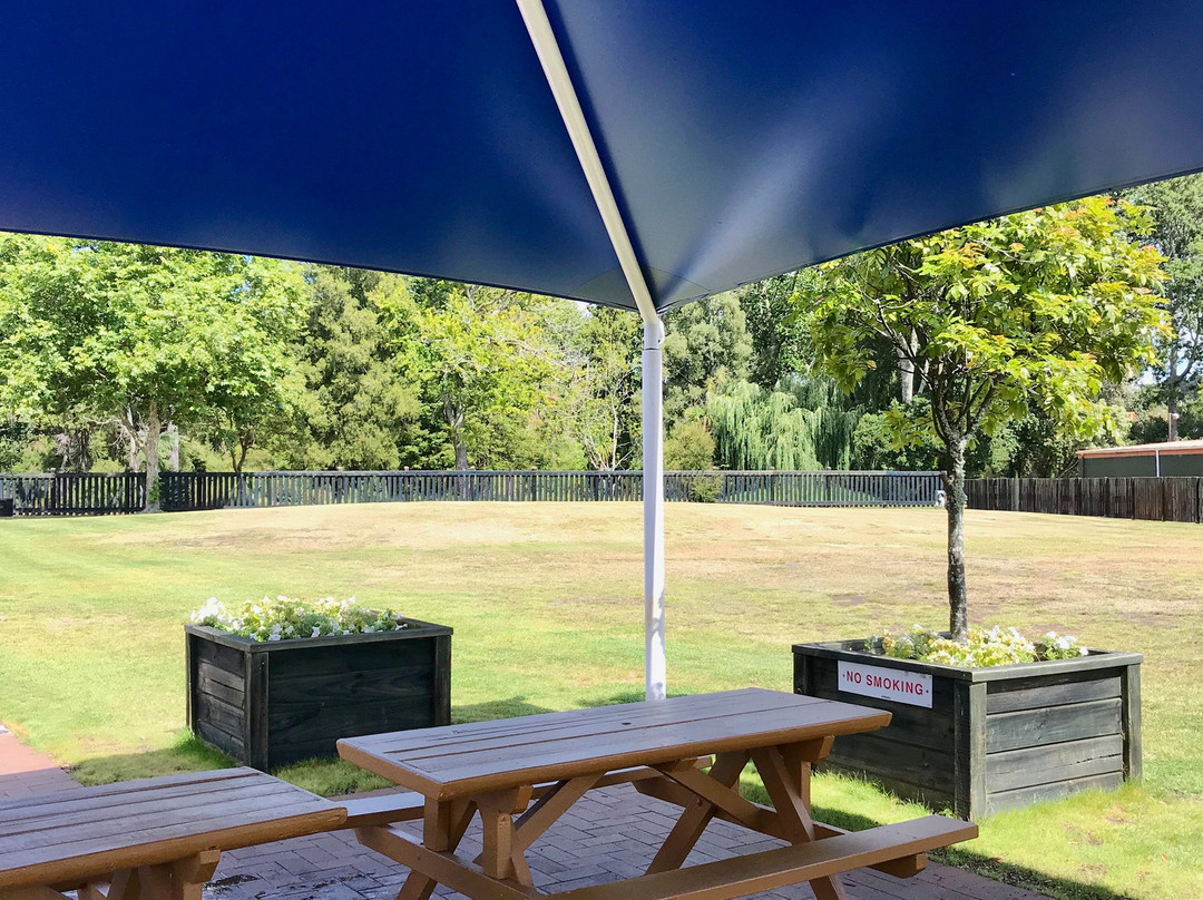 Kawerau hot pools景点图片
