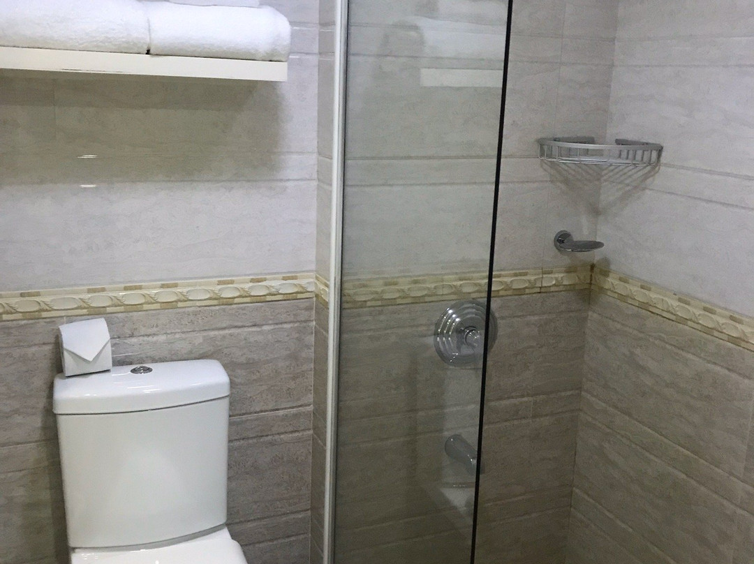 Bayangol Hotel主图