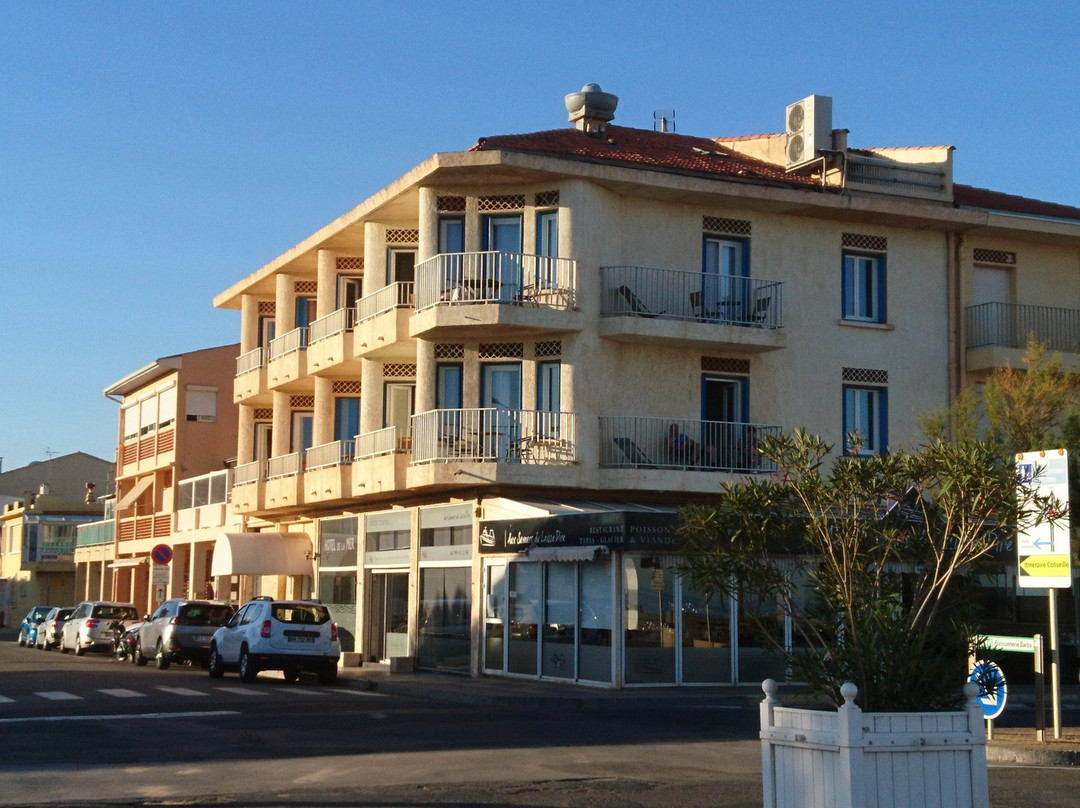 Hotel De la Mer主图