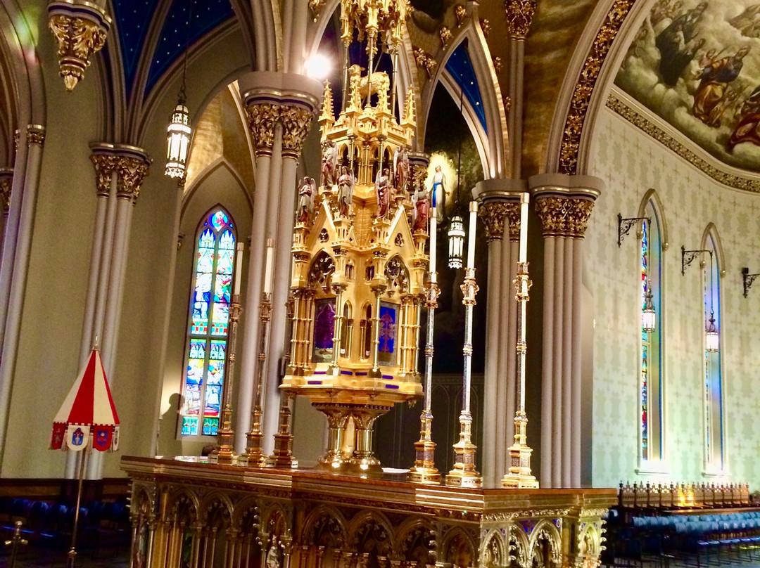 Basilica of the Sacred Heart-Notre Dame必去景点