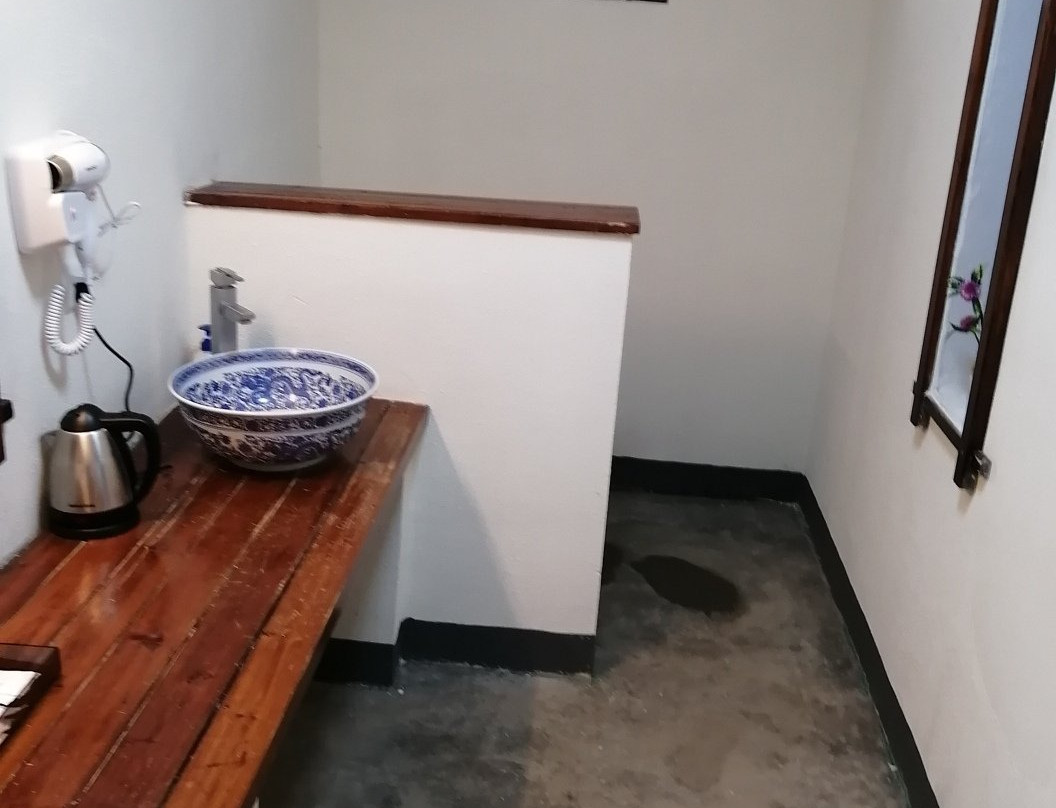 九连山原始森林度假村酒店主图