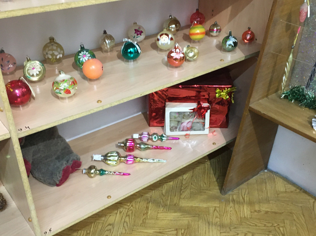 Christmas Decorations Factory景点图片