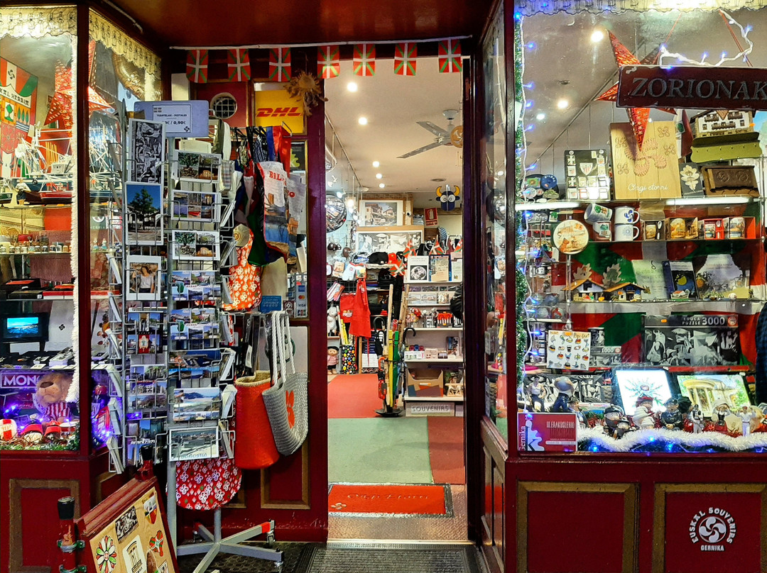 Euskal Souvenirs景点图片