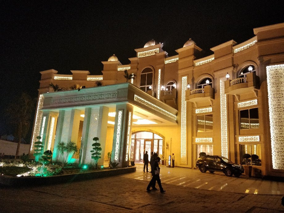 Big Bite Hotel & Resort主图