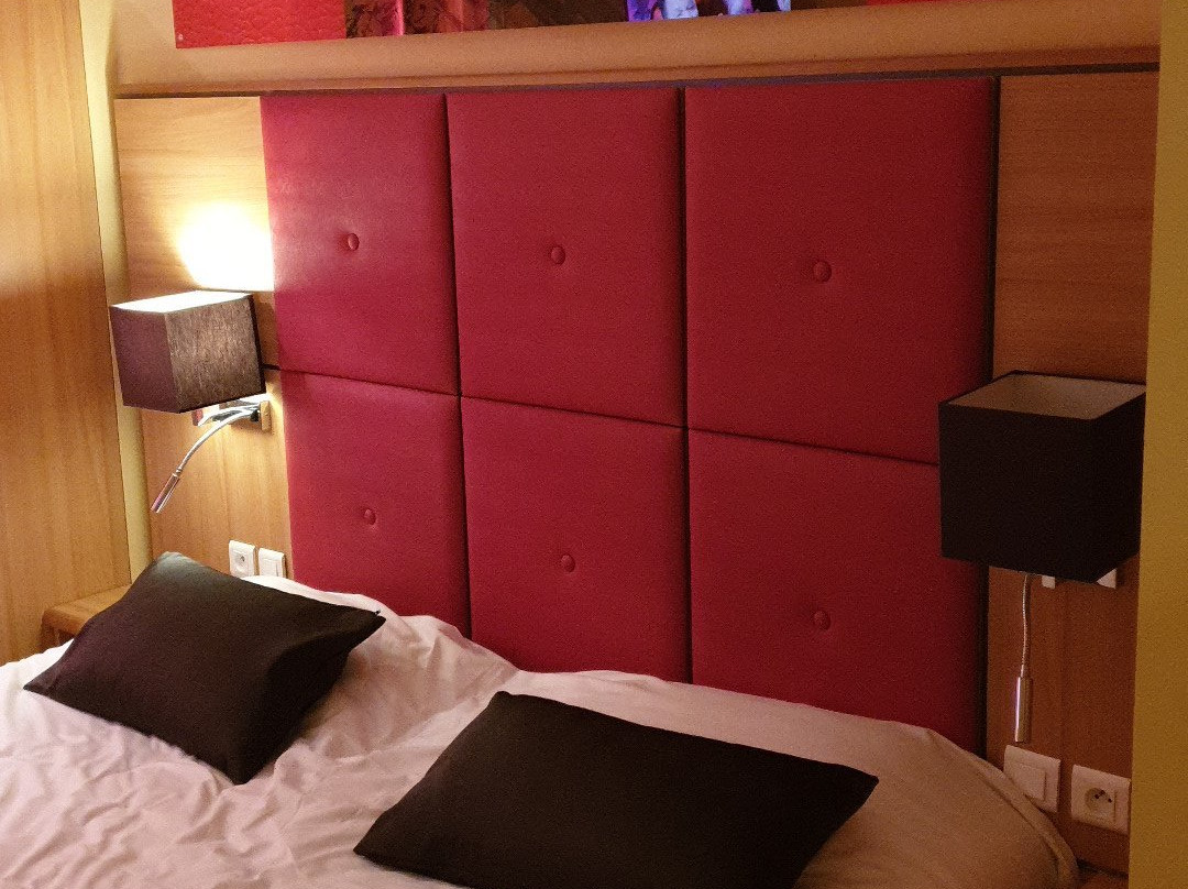 红色牛肉因特尔酒店主图