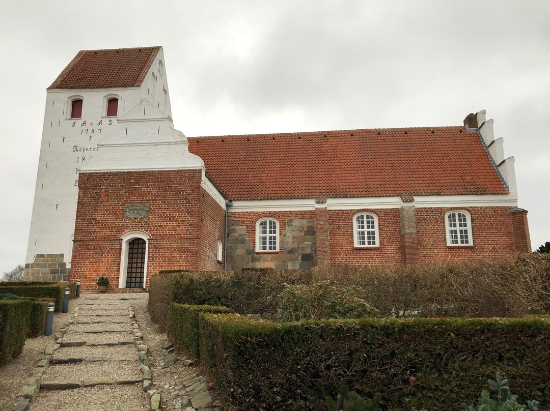 Visborg Kirke景点图片