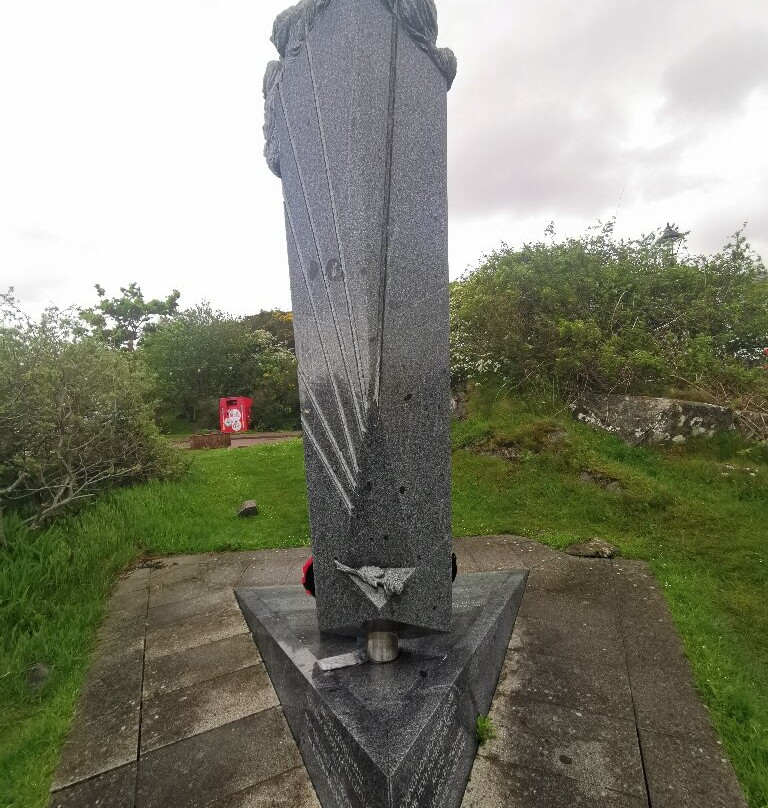 The Czech Memorial Statue景点图片