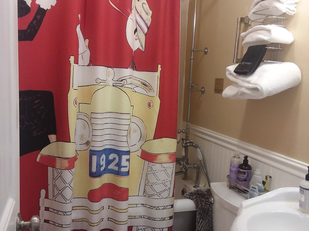 Cottonwood Hotel主图