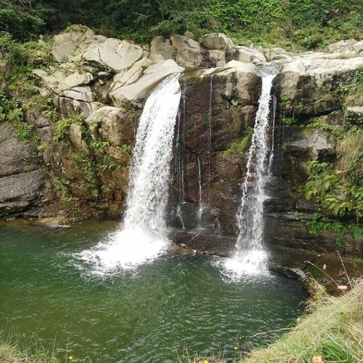 Karaoluk (Ciseli) Waterfalls景点图片