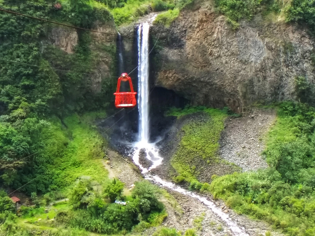 Cascada el Manto de la Novia景点图片