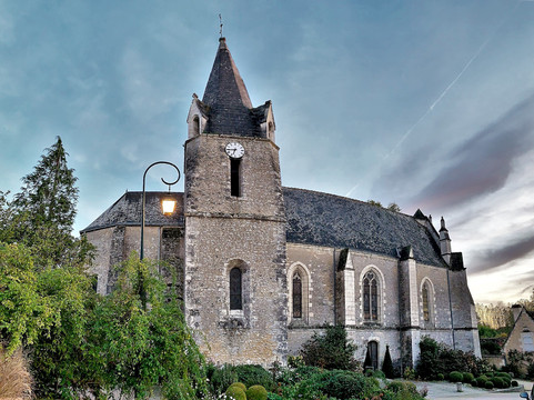 Église Saint-Pierre-Es-Liens-Chedigny必去景点