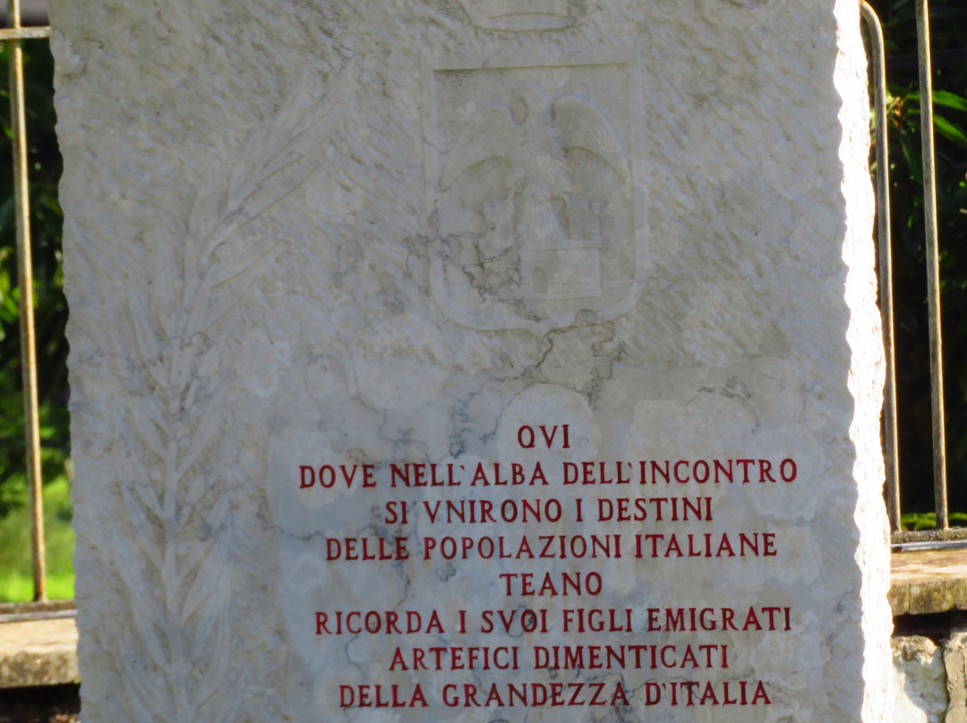 Stele dell'Incontro di Teano景点图片