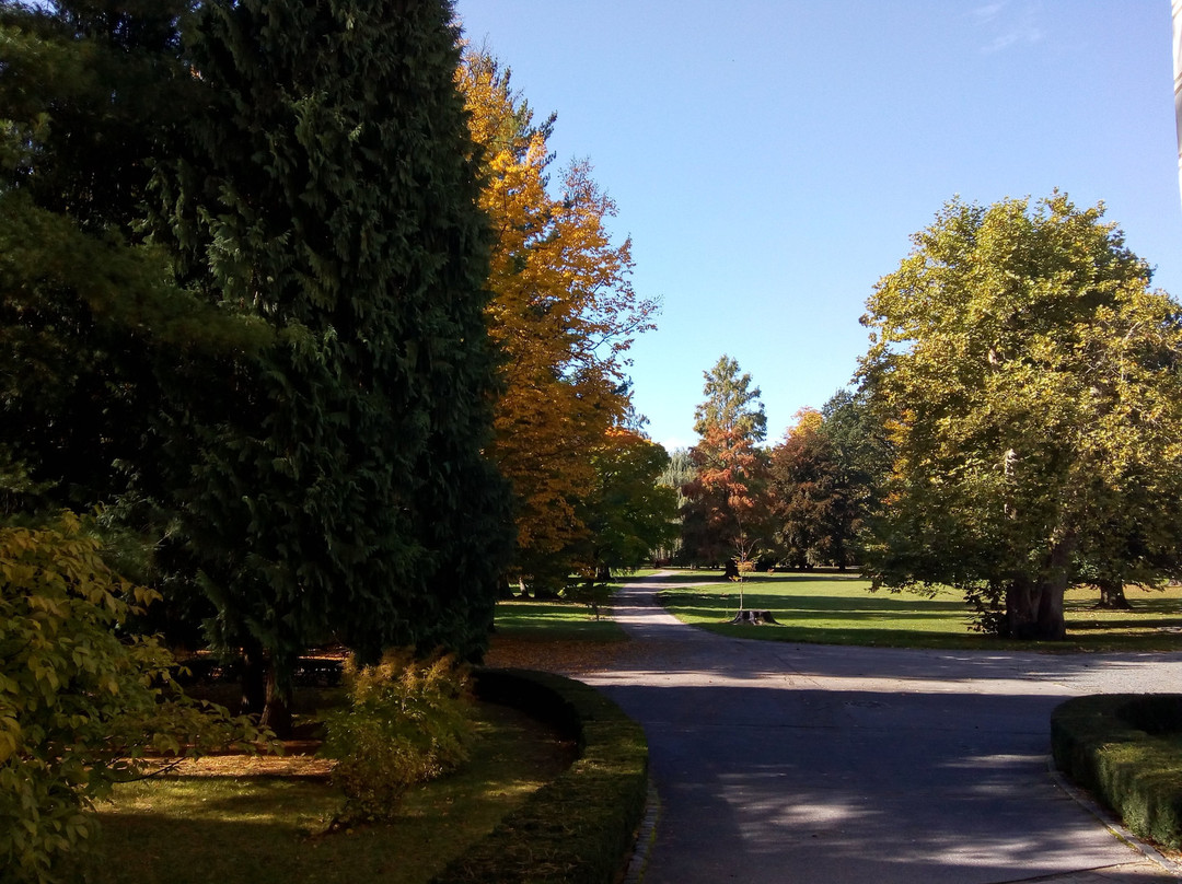 Trebon Castle Park景点图片