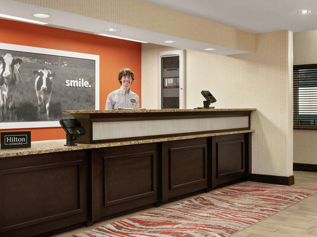 Hampton Inn Binghamton Johnson City主图