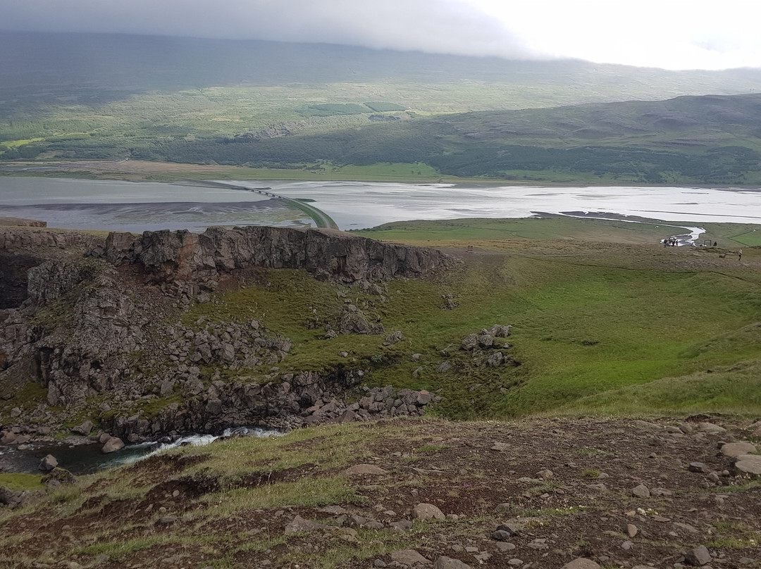 Litlanesfoss-埃伊尔斯塔济必去景点