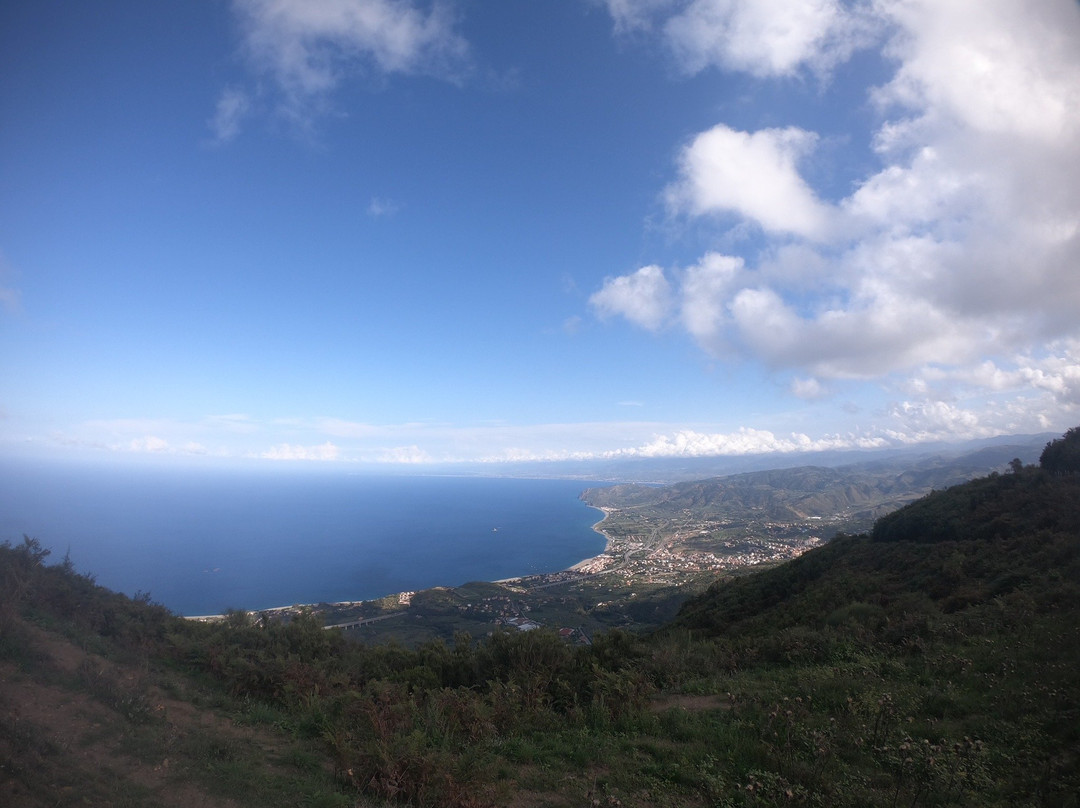 Spiaggia di Marina di Patti景点图片