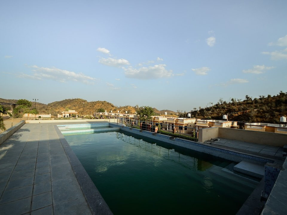 Nakoda Dham Green Valley Resort主图