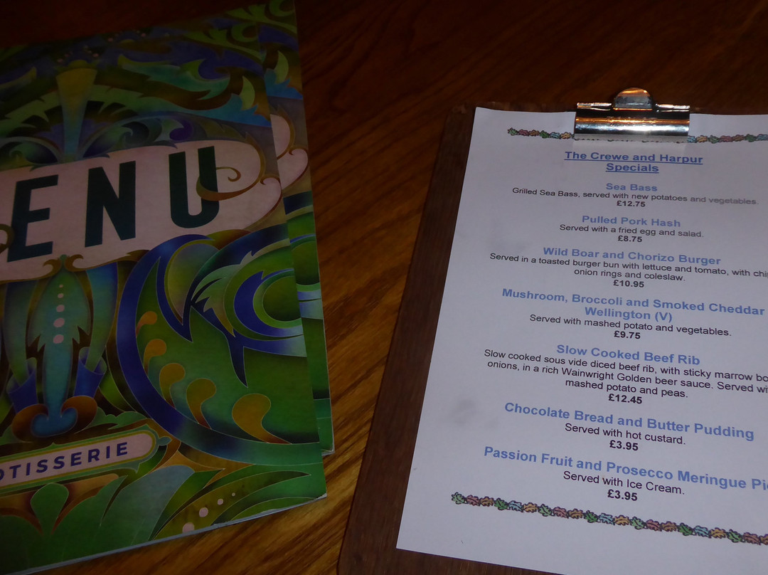 The Crewe and Harpur主图