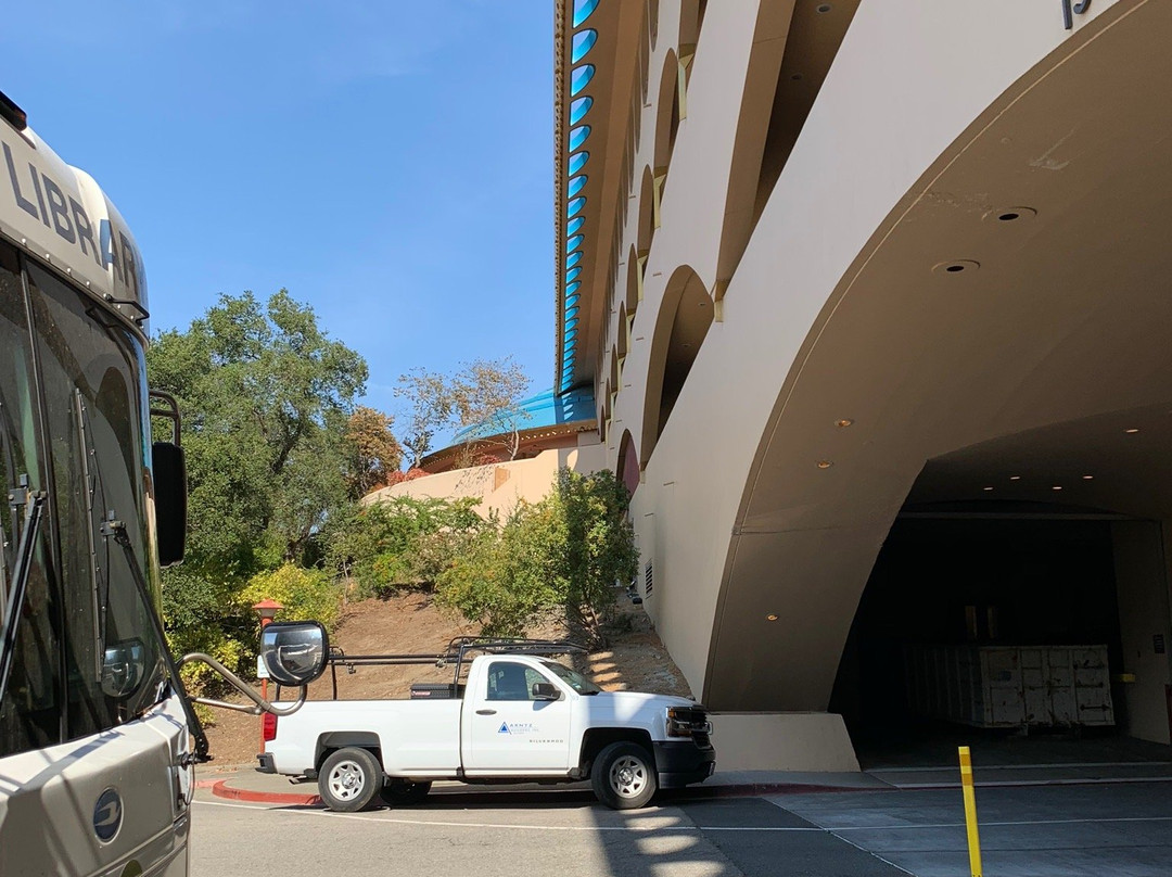 Marin County Civic Center景点图片