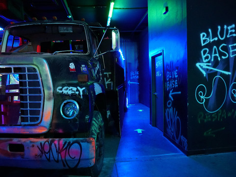 Huntertown旅游景点-Combat Ops Entertainment