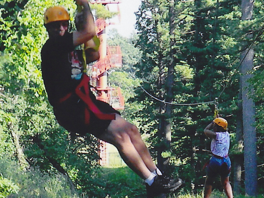 Wilderness Canyon Zip Line Tour景点图片