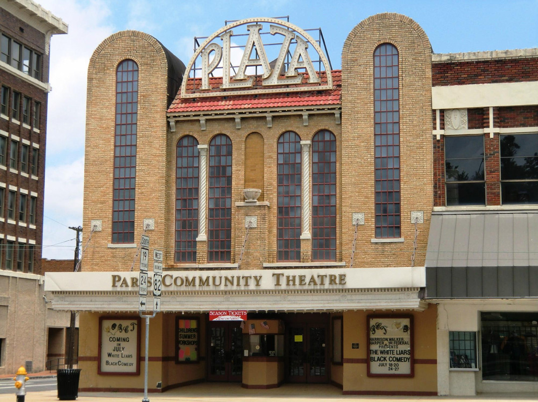 Paris Community Theatre景点图片