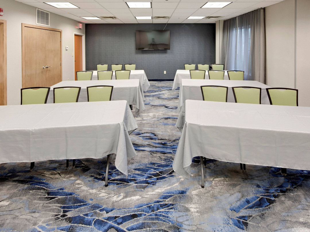 Fairfield by Marriott Inn & Suites Youngstown Austintown主图