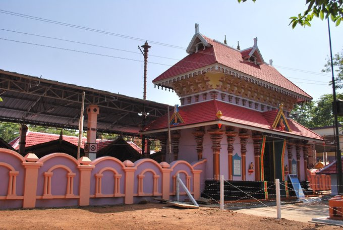 Parakkottu Kavu Temple景点图片