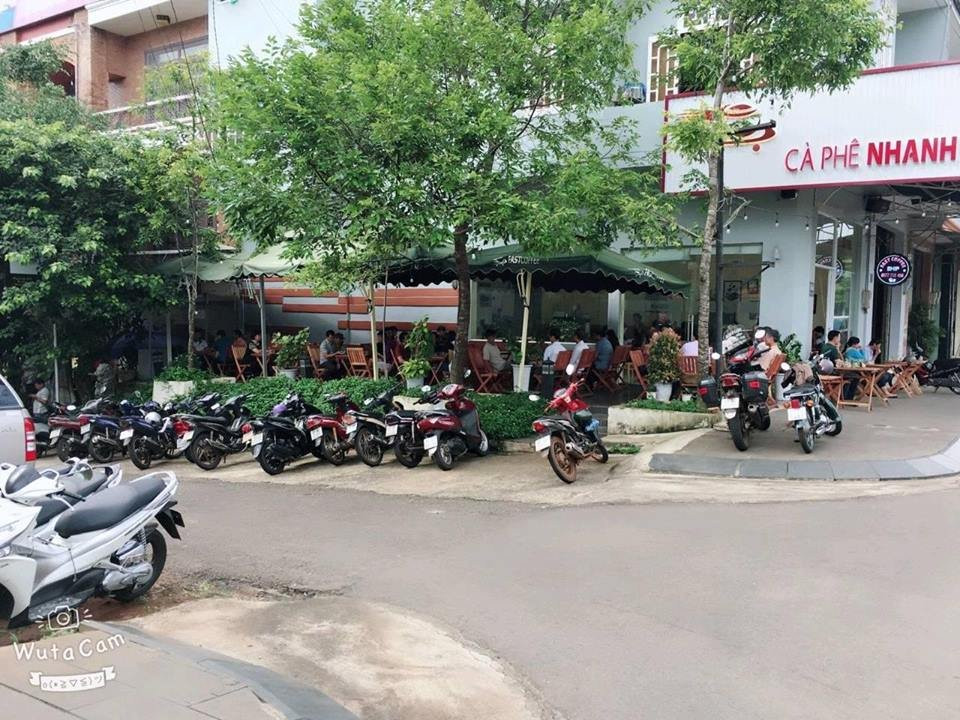 Chau Khe餐馆和美食-Fast Coffee