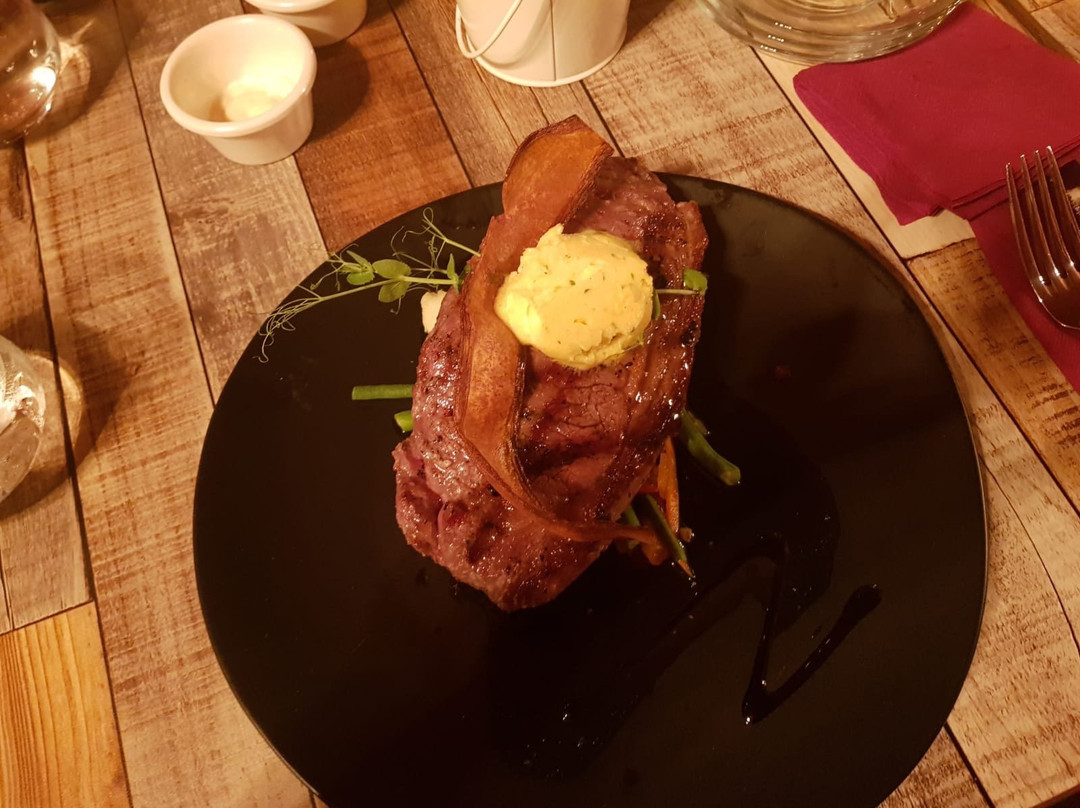 Angus Steakhouse & Bar