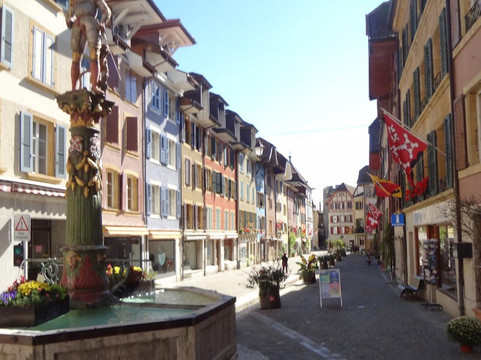 Office du Tourisme-La Neuveville必去景点