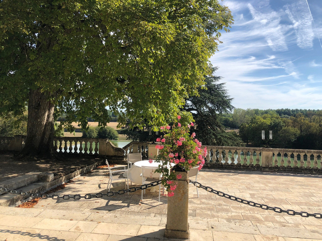 比道迪埃勒庄园酒店主图