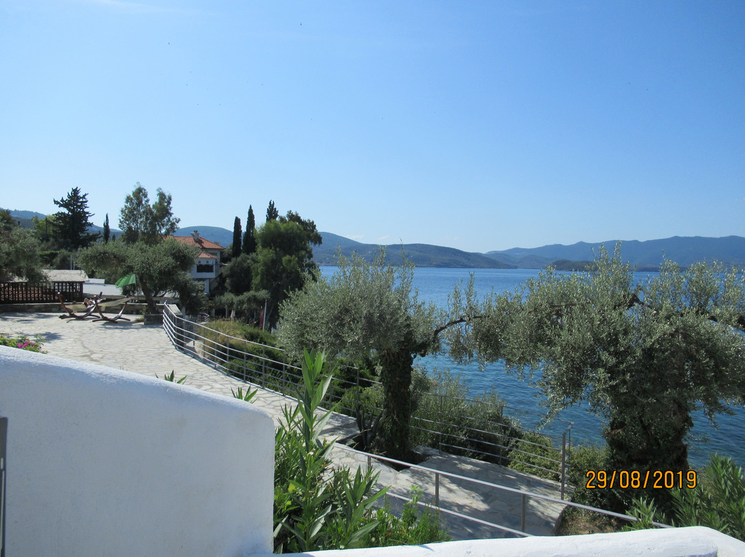 Leda Village Resort主图